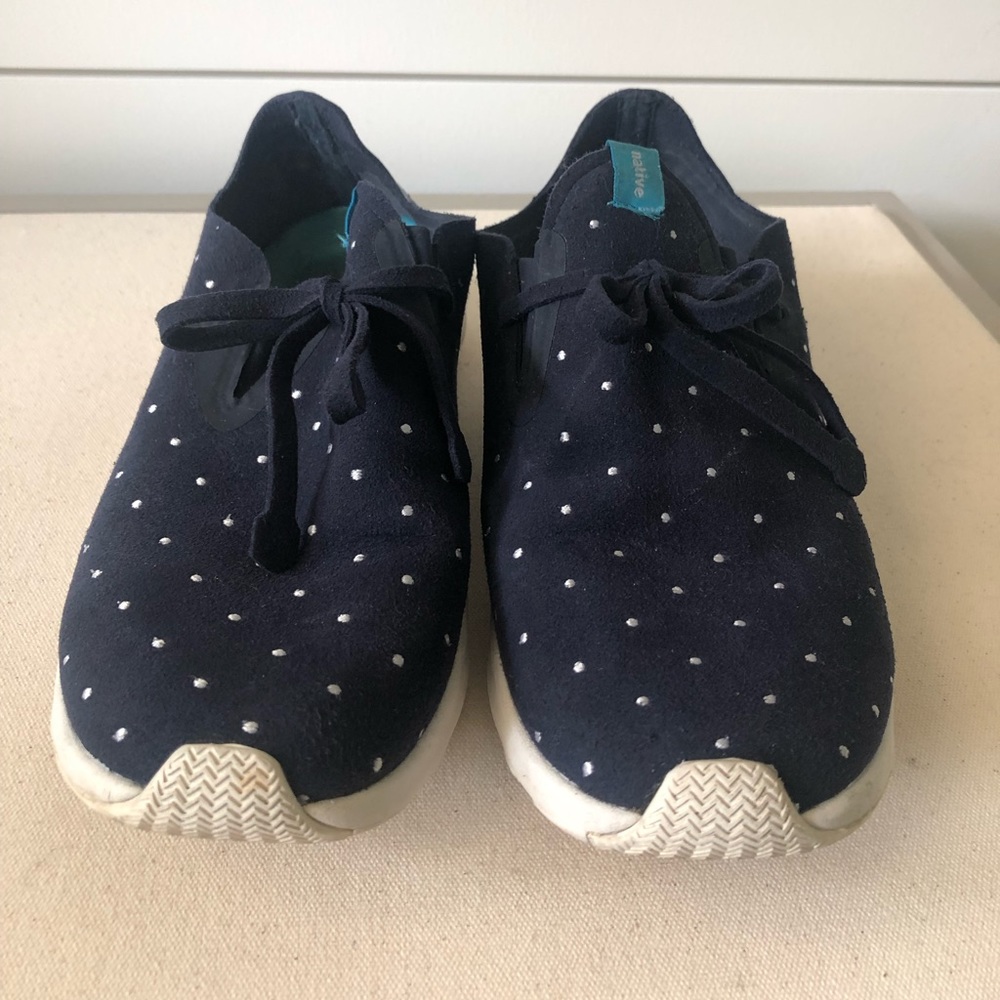 Native sneaker size 7.5